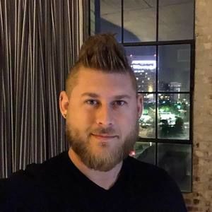 Meet your Posher, Damien